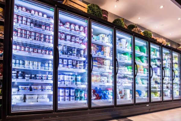 IPOneService-Product-Glassdoor-Freezer-1 IPOneService-Product-Glassdoor-Freezer-1