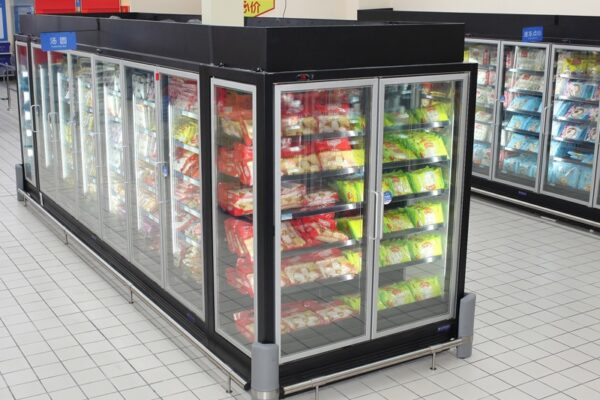 IPOneService-Product-Glassdoor-Freezer-3 IPOneService-Product-Glassdoor-Freezer-3